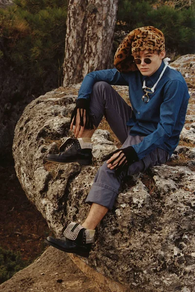 Look 24